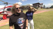 Der Sommer ist vorbei - Carmen und Robert wollen den kalten Temperaturen entfliehen. Da kommt die Einladung ihres Freundes Markus in die Dominikanische Republik gerade recht!