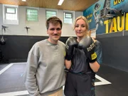 Sarah Becker, hatte schwere Depressionen, aus denen sie sich mühsam herausgekämpft hat.