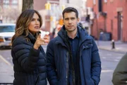 Olivia Benson (Mariska Hargitay) und Joe Velasco (Octavio Pisano)
