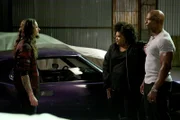 (v.l.n.r.) Dallas (Adam Zastrow); Trudy Judy (Nicole Byer); Terry Jeffords (Terry Crews)