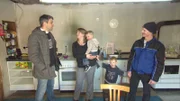 Architekt Daniel muss diesmal ohne Eva das Haus der Familie besichtigen, da diese krank im Bett liegt...