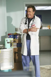 Dr. Cox (John C. McGinley) kommt sich vor wie der Fernseharzt Dr. House, als es an ihm ist, einige Rätsel zu lösen.