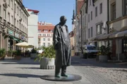 Die Esten haben stets von Freiheit geträumt. Diese Sehnsucht hat der Autor Jaan Kross im Jahr 1978, als Estland noch in sowjetischer Hand war, in seinem Roman „Der Verrückte des Zaren“ verarbeitet.
