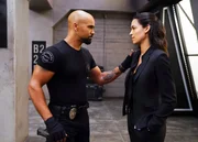 L-R: Daniel 'Hondo' Harrelson (Shemar Moore) und Jessica Cortez (Stephanie Sigman)