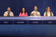 ARD GEFRAGT - GEJAGT FOLGE 890, "Alexander Bommes präsentiert beliebtes Quizformat", am Mittwoch um 18:00 Uhr im ERSTEN. Aufzeichnung zum ARD-Quiz „Gefragt-Gejagt“ Die Kandidaten (v.l.n.r. am Panel): Issa Dia, Kathrin Regius-Ocklenburg, Julian Bitterwolf, Inge Then.