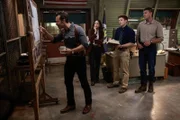 (v.l.n.r.) Special Agent Mike Franks (Kyle Schmid); Special Agent Lala Dominguez (Mariel Molino); Special Agent Bernard Randolf (Caleb Foote); Special Agent Leroy Jethro Gibbs (Austin Stowell)
