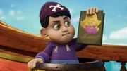 Klaus weiß genau, wie es abläuft: Die Purpurbärte werden alle auf dem Schiff entführen, um die Pirate Academy zu übernehmen.