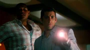 Walter Simmons (Omar Miller, l.); Ryan Wolfe (Jonathan Togo, r.)