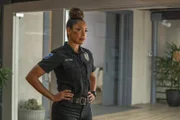 Tommy Vega (Gina Torres)