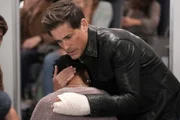 Owen Strand (Rob Lowe, r.)