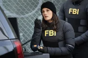 FBI SA Maggie Bell (Missy Peregrym)