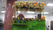 Wide shot of finished Tiki bar cake.