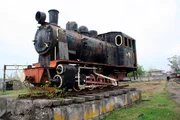 Eine GR 210 im Bahndepot von Poti - Denkmal für die erste Bahnlinie Georgiens.
