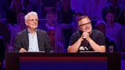 Rateteam-Kapitän Elton (r.) und der Schauspieler Henry Hübchen (l.) bilden ein Rateteam.