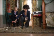 L-R: Olivia (Anna Torv), Astrid (Jasika Nicole)