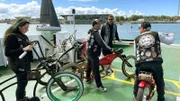Wochenendausflug mit den "Punx on Wheelz" - In Warnemünde überquert der Ostseeküstenradweg das Wasser.