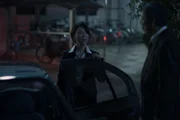 Shoko Nagata (Miki Maya, l.); Hiroto Katagiri (Ken Watanabe, r.)
