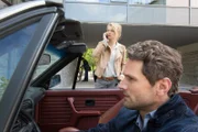 Tod eines Scheidungsanwalts: Die Kommissare Kristina Katzer (Isabell Gerschke, l.) und Lukas Hundt (Oliver Franck, r.) ermitteln.