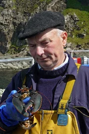 Der Fischer Calum MacInnon lebt auf der Insel Skye. Der Hummerfang beschert ihm uns seiner Familie ein sicheres Einkommen.