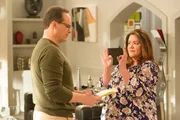 Diedrich Bader (Greg Otto), Katy Mixon (Katie Otto).