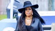 Niecy Nash-Betts (Desna Simms).