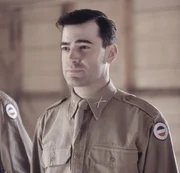 Lewis Nixon (Ron Livingston)