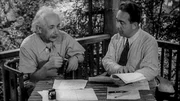 Die geschichtsträchtige Begegnung zwischen Albert Einstein und Leo Szilard. Die geschichtsträchtige Begegnung zwischen Albert Einstein und Leo Szilard.