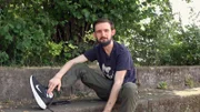 Jerrick (22) ist auf Wohnungs- und Jobsuche, steht sich aber selbst im Weg..