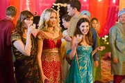 Sara Rue (Nancy Granville), Jessica St. Clair (Chloe Brown Mueller), Jeannette Sousa (Suzanne).