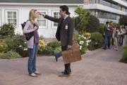 Lucy (Kerry Bishe, l.) macht sich große Sorgen, wie sie die Uni überleben soll, wenn J.D. (Zach Braff, r.) nicht mehr da ist ...