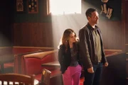 Sam Swift (Rachel Bilson), Eddie Valetik (Eddie Cibrian)