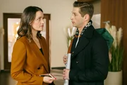 Deniz (Igor Dolgatschew) fühlt sich von Jenny (Kaja Schmidt-Tychsen) nicht ernstgenommen.