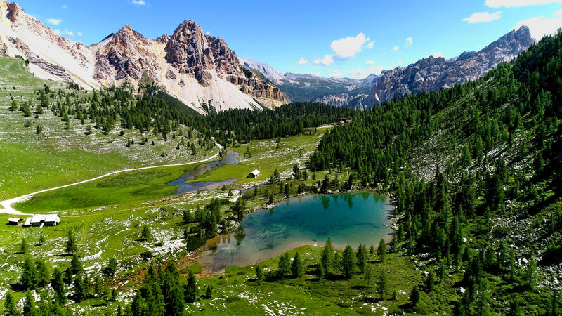 Der Zauber der Dolomiten – Von den Geislerspitzen ins Gadertal (A, 2020)