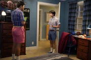 Eddie Huang (Hudson Yang, l.); Emery Huang (Forrest Wheeler, r.)