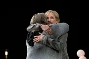 Sondra Theodore (l.) und Lisa Loving Barret (r.)