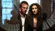 Detective Danny Messer (Carmine Giovinazzo) und Detective Stella Bonasera (Melina Kanakaredes).