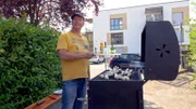Michael (Foto) und Lothar organisieren ein Grillfest.