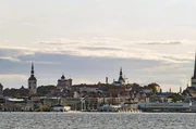 Die estnische Hauptstadt Tallinn, ein Vorbild für Denkmalpflege und Stadterhaltung, erstrahlt als Juwel an der Ostseeküste.