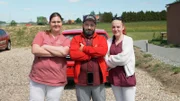 MDR FERNSEHEN DER JOBTESTER, "Dr. Emkus als Altenpfleger", am Dienstag um 19:50 Uhr. v.l.n.r. Pflegerin Susann Riedel, Dr. Emkus (Markus Hanschke), Pflegerin Emily Adner Ort: Pflegedienst "Helfende Hände" in Hartenstein (Sachsen)