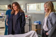 Olivia Benson (l. Mariska Hargitay) und Amanda Rollins (r. Kelli Giddish)    +++