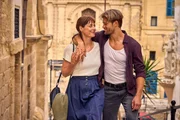 Eigentlich ist Franka Eyckner (Katharina Nesytowa) noch gar nicht bereit für eine neue Liebe, doch der charmante Handwerker Till (Eugen Bauder) versteht es, ihr Vertrauen zu gewinnen.