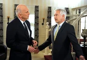 ARD ROTE ROSEN FOLGE 1532, am Donnerstag um 14:10 Uhr im ERSTEN. Thomas (Gerry Hungbauer, r.) verlangt von Umweltdezernent Dressler (Michael Bideller, l.), dass der Hanebütteler See sofort abgesperrt wird.