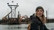 Emily Riedel steuert das Skiff.