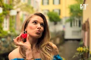 City of Love Lola Weippert ist als Liebes-Amor für „City of Love“ unterwegs.