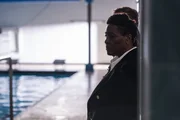 Ellis und Harper ermitteln im Schwimmverein, in dem das Opfer trainierte.