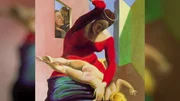Max Ernst, Öl auf Leinwand, 1926: „Die Jungfrau züchtigt das Jesuskind vor drei Zeugen: André Breton, Paul Éluard und dem Maler“.