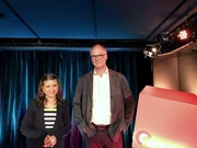 Diesmal verrät uns Dr.-Ing. Silvia Budday von der Friedrich-Alexander-Universität Erlangen-Nürnberg, welche Bedeutung die Furchen in unserem Gehirn haben. Und Prof. Dr. theol. habil. Arne Manzeschke von der Evangelischen Hochschule Nürnberg fragt: Herr oder Knecht? Über unseren zukünftigen Umgang mit der künstlichen Intelligenz.