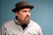 Russ Faria (Glenn Fleshler)