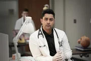 Dr. Devon Pravesh (Manish Dayal) Dr. Devon Pravesh (Manish Dayal)
