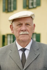 Elert Bode als Walter Zengler.
